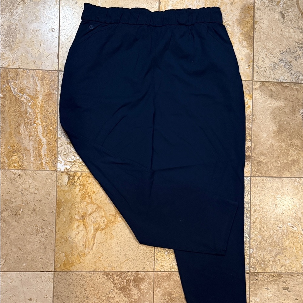 Lululemon Athletica Navy Ankle Pants - Picture 4 of 4